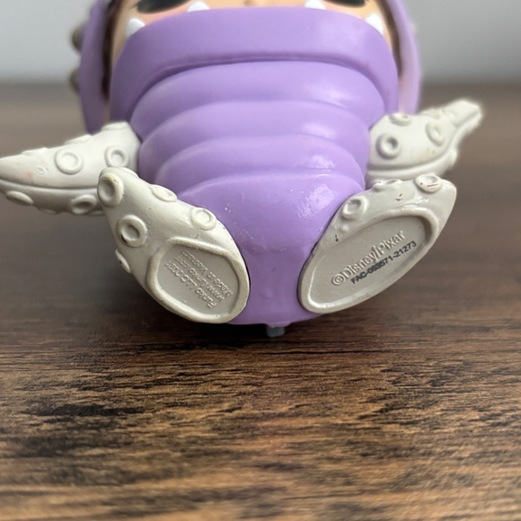 Funko Pop! Disney Monsters Inc. BOO Little Girl #1153 Vinyl Figure Hood Up 2021 - Picture 3 of 10